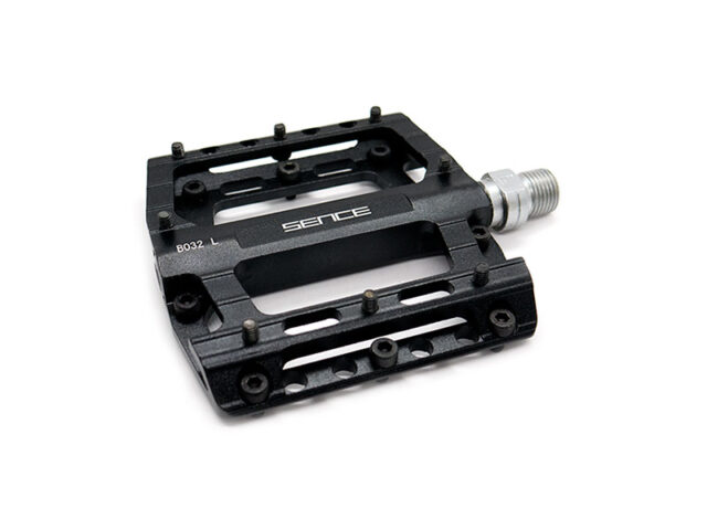 Педали Sence B032 черные со сменными шипами